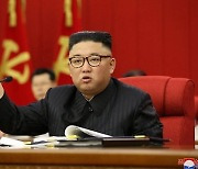 북한 주민, 김정은 감량에 "수척하신 모습 가슴 아파"