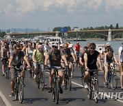 HUNGARY-BUDAPEST-BIKE RIDING-EVENT