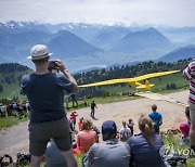 SWITZERLAND GLIDING DAY