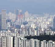 서울 아파트 절반 10억원 넘었다..수도권 평균값도 7억원 돌파(종합)
