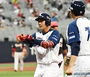 '젊은 피'가 이끈 한 달만의 싹쓸이..키움에 부는 '성장의 바람' [고척 리포트]