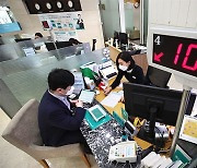 Korean households' debt cost rise in 5 years fastest among developed economies