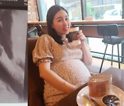 '세 쌍둥이 임신' 황신영, 무슨 일? "고위험 산모라 조심 중..32~33주차 출산이 목표"