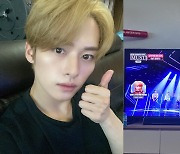 스트레이키즈 리노, 2PM 컴백에 애교 가득 응원 "형들 화이팅!"