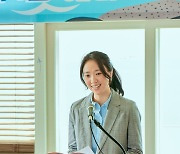 전혜진, 공백기 깨고 '빛나는 순간'→'낭만적 공장'까지 스크린 복귀