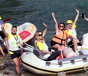 BOSNIA TOURISM RAFTING