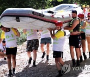 BOSNIA TOURISM RAFTING