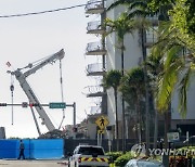 USA FLORIDA BUILDING COLLAPSE AFTERMATH