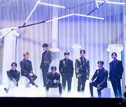 "'킹덤'으로 색 찾아"..SF9, 한계없는 '티어 드롭'으로 '턴 오버'[종합]