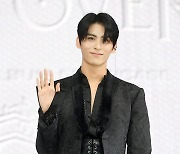 [TD포토] SF9 휘영 '거부 할 수 없는 미소'