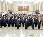 Kim Jong-un's annual mourning proves he's alive