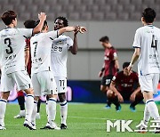 인천 '무고사의 결승골로 서울에 1-0 승' [MK포토]