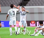 [MD포토] 1-0 승리 지킨 인천 '기분좋은 승리'