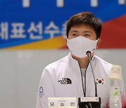 유승민 IOC 선수위원, 도쿄 도착 후 코로나 확진.."백신 두 차례 맞았는데"