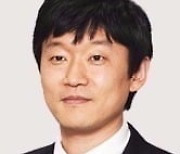 [데스크 칼럼] "사장 자리요? 현금으로 주세요"