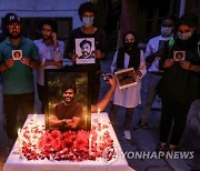 INDIA KASHMIR CANDLE VIGIL