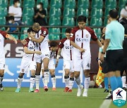 '낯선 재정난' 포항 스틸러스, 결국 FC서울 탈꼴찌 제물됐네