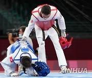 (TOKYO2020)XHTP-JAPAN-TOKYO-OLY-TAEKWONDO-GOLD