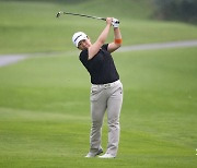 신지애, JLPGA 투어 시즌 4번째 우승..프로 통산 61승 달성