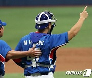 강민호 '금메달을 향해 가자'