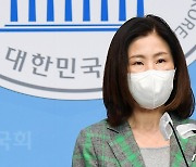 김미애, 이준석 지원사격.."尹 영입 연판장 돌리기는 구태·악습"