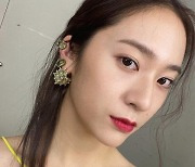 정수정, 무표정도 예쁘네[★SNS]