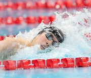 Hwang Sun-woo sets new Korean record in men's 200m freestyle