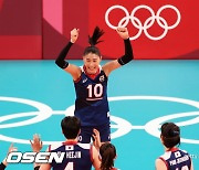 '김연경 12점 분전' 여자배구, 첫 경기 브라질전 셧아웃 완패