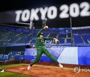 APTOPIX Tokyo Olympics Softball