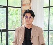 [TEN 인터뷰] '모가디슈' 김윤석 "카체이싱 장면, 속옷 찢어진 것도 모르고 몰입"