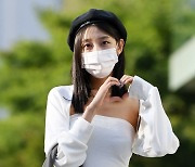 [TEN 포토] 러블리즈 정예인 '눈 뗄 수 없는 깜찍함'