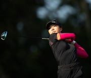 '미녀 골퍼' 허무니의 강렬한 스윙 [LPGA 에비앙 챔피언십]