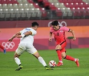 구보와 이강인, '막내형'들이 한일 축구 8강행 이끈다