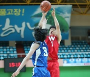 [76종별] 휘문고 송우진, 영양가 만점 활약으로 삼일상고 격파 앞장 서