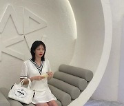 김새롬, 근황 공개..35세에 마린 룩[스타IN★]