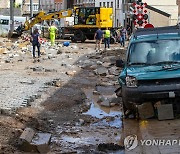 서유럽에 열흘 만에 또 폭우.."자동차 떠내려가고 주민 대피"