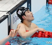 [올림픽] '뉴 마린보이' 황선우, 한국신기록으로 자유형 100m 예선 통과