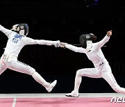 한국 여자 펜싱, 단체전 결승서 접전 끝에 은메달