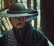 '킹덤: 아신전' 박병은, '킹덤' 세계관을 잇다..묵직한 존재감