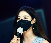 [MD포토] 진달래 아나운서 '반짝이는 미모'