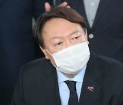 윤석열, '배우자 동거설 보도' 관련자 10명 형사 고발.. 추가 법적 조치도 검토