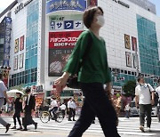일본 하루 감염자 1만명 넘어.. 도쿄도 3일 연속 사상 최대