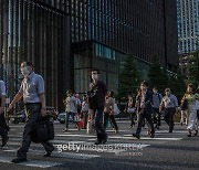 도쿄 확진자 4000명 육박..日 "올림픽과 상관 없어"