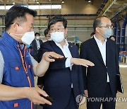 국립재난안전연구원 점검하는 전해철 행안부 장관