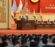 사상 첫 전군지휘관 강습회 열며 내부 결속 다진 북한