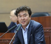 경찰, 천안의회 황천순·김월영 의원 기소의견 검찰송치