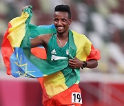 男 10,000m 우승, 에티오피아의 바레가..육상 첫 金