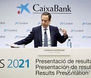 SPAIN BANKING CAIXABANK