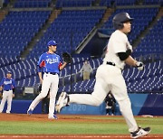 한국 야구, '홈런 2방' 미국에 2-4 패..조별리그 2위 마감