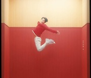 '천사의 비상' 방탄소년단 지민, 중력 거스른 놀라운 고공 점프 '깃털보다 가벼운 몸짓'
